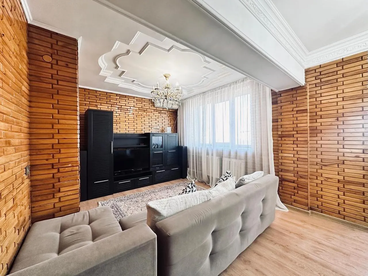 3 Ком Квартира На Абая Сейфуллина Almatı Daire